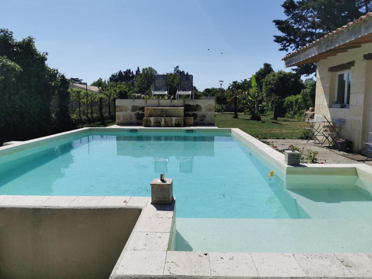 Jolie Villa Avec Piscine Dans Le St Emilionnais Sainte-Terre エクステリア 写真