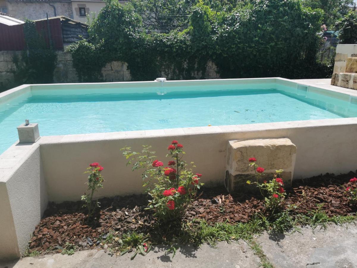 Jolie Villa Avec Piscine Dans Le St Emilionnais Sainte-Terre エクステリア 写真